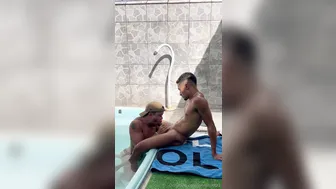 जोसेफ मेनज़ोरा को हार्डकोर एमेच्योर एनल सेशन में पेल रहा है