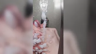 компиляция гейских камшотов с большим членом и соло мастурбацией