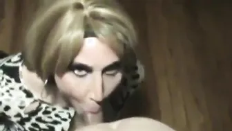 Vídeo gay caseiro pov de crossdresser amador
