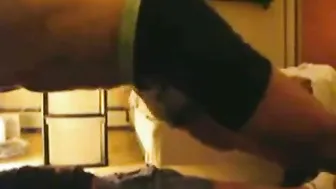 Hunk musculoso e twink suave exploram boquete hardcore