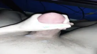Twink solo punheta e gozada em hd