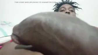 Großer schwarzer schwanz daddy fickt jungen latino twink bareback