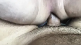 मेरा गे-फॉर-पे दोस्त हमेशा मुझे बीवी के दूर रहने पर चोदने के लिए बु...