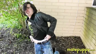 Johnny mercy se queda encerrado afuera y se da un atomic wedgie en ...