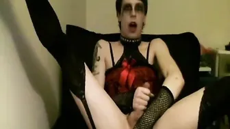 Ashley valentine se chupa a sí misma y juega con su culo apretado