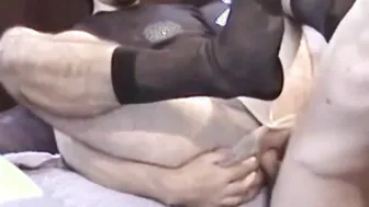 Amateur-gay-fisting und bareback-analfick
