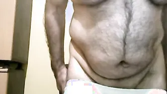 परिपक्व डैडी एमेच्योर वेबकैम पर हस्तम...