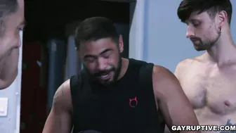 Joshua parks conhece alpha wolfe e fode seu buraco faminto
