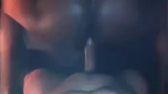 Verbal blanco bien dotado se folla a pelo a pasivo negro