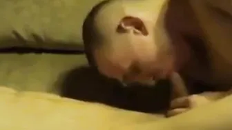 Morgen-blowjob eines jungen typen