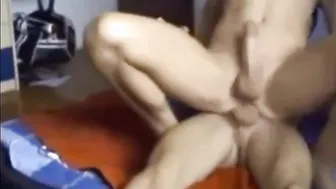 Hunks amadores musculosos fodem sem camisinha