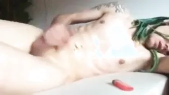 Sissy escravo alemão exposto em punheta amadora de webcam