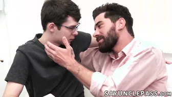 Dakota lovell与治疗师chris damned的无套幻想