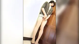 Travesti japonés amateur se masturba en webcam