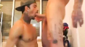 Amateur hunks enjoy bareback anal and blowjob with bukkake finish
