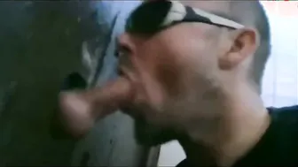 Amateure mit großen schwänzen beim bareback-gloryhole-sex