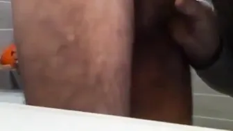 Papá disfruta que un amateur le chupe la polla