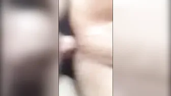 परिपक्व डैडी ने बालों वाले युवक को शौ...