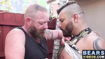 Os ursos peludos alejandro avila e dalton hawg fodem forte