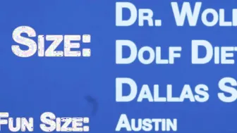 Austin が2人の筋肉マッチョとコンドームなしのアナル3pを楽しむ