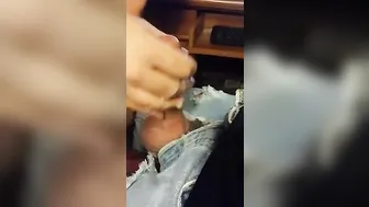 Paja con polla grande y semen como lubricante
