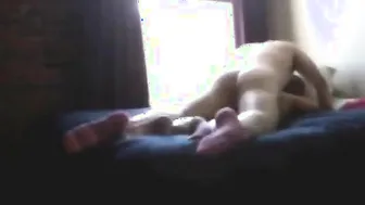 Homem mais velho fode jovem amador sem camisinha em encontro hardcore