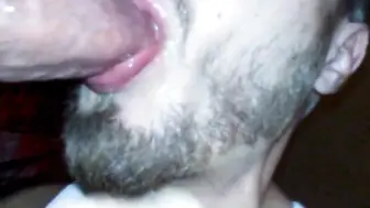 Rotschopf-stud fickt seinen kumpel bareback mit großem schwanz