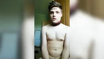 Twink tenta brincadeira de castidade anal com ass-to-mouth e brinqu...
