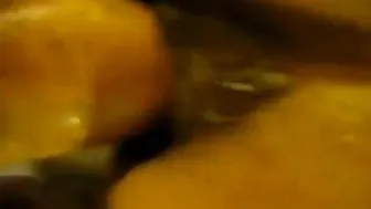Papá folla a twink a pelo con polla sin cortar en primer plano