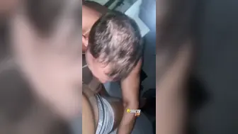 ثلاثي أمateur لاتيني عضلي مع نيك خلفي ومص