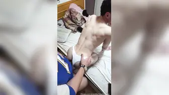 Bigvito y su amigo dominan y follan a un twink sumiso