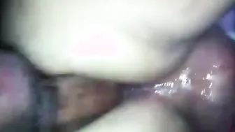 业余无套群交以肛射结束