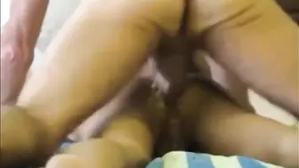 Papi maduro se folla a pelo a joven pasivo amateur