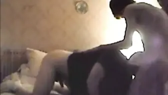 Sexo em grupo sem camisinha com dois garotos ativos e um homem mais...