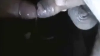 एमेच्योर ट्विंक डॉकिंग और कमिंग होममेड वीडियो में