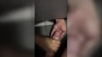 Amateur gay lovers passionate handjob and kissing