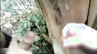 小鲜肉在户外公共场所打飞机大秀大屌