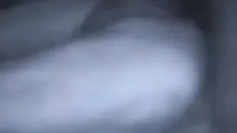 Follada anal interracial con aficionados musculosos negros y latino...