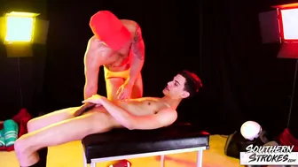 Jackson reed follado a pelo por justin cross en escena de jock de s...
