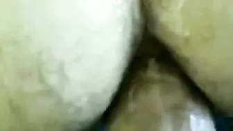 Daddy barebacks younger guy with big cock