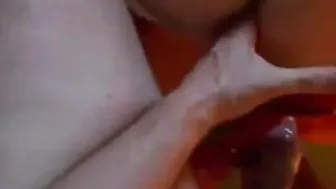 Crossdresser amador é fodido bareback em sessão anal hardcore