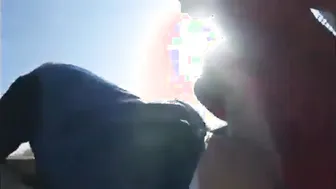 Papai amador fode bareback ao ar livre em público