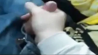 Daddy gives handjob to twink in outdoor truck hookup