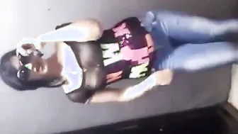 ägyptischer crossdresser ingy tanzt und strippt im amateur-solo