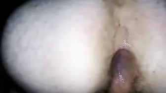Follada anal interracial amateur a pelo
