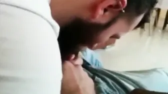 好奇直男在户外摄像头上第一次口交