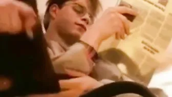 Twink amateur se hace una paja lenta y se corre