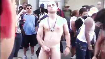 Folsom public jerkers masturbate for amateur audience