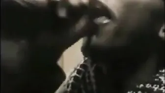 黑人业余男在硬核合集里打手枪射精