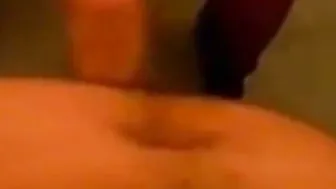 Papai amador fazendo sexo anal sem camisinha na webcam